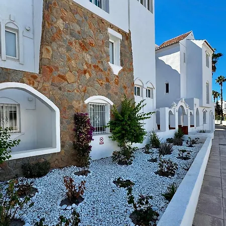 Near Playa Serena & Golf Club 아파트 *